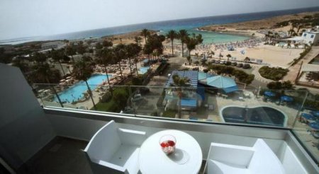 Anonymous Beach Hotel 3*: , 