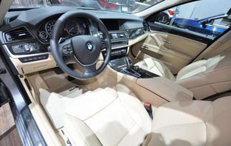 BMW 535i (F10):  , , 