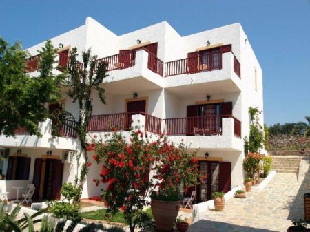 Hersonissos Village Hotel Bungalows 4*: , ,