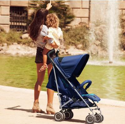 - Cybex Onyx: , 