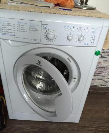 Пральна машина Indesit IWSC 5105: опис, характеристики, відгуки Пральна машина Indesit IWSC 5105: опис, характеристики, відгуки