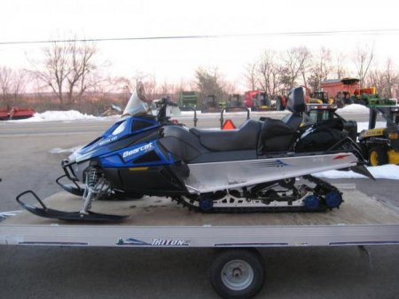 Arctic Cat Bearcat 570 XT:  ,   