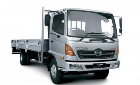  Hino 500: , ,   