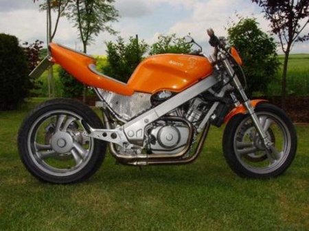 Honda Bros 650:    