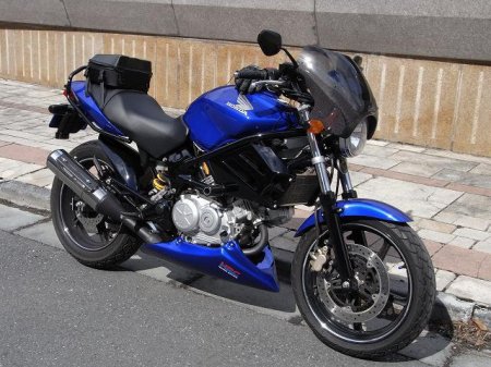 VTR 250 (Honda):  , , , 