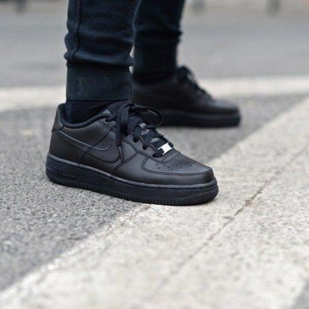  Nike Air Force 1:   