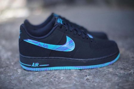  Nike Air Force 1:   
