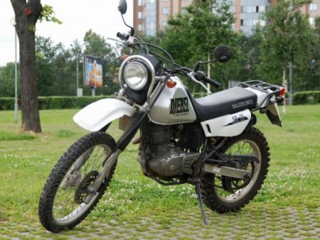   Suzuki Djebel 200: ,    