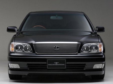 Lexus LS 400:     