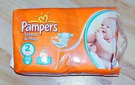   Pampers Sleep & Play:  ,   