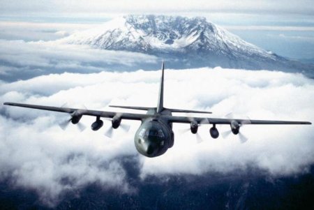   Lockheed C-130 Hercules. ³-   Lockheed C-130 Hercules