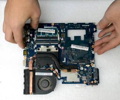 Lenovo G580 ("Леново"), ноутбук: як розібрати і почистити