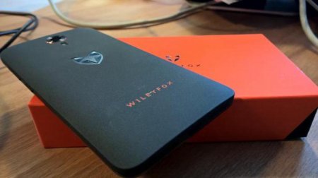  Wileyfox Storm:  ,    