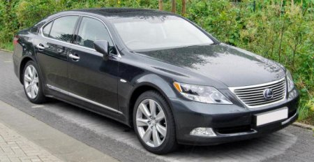  Lexus LS 600h: ,    