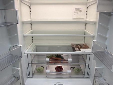 Двокамерний холодильник "Атлант", не працює холодильна камера: причини поломки