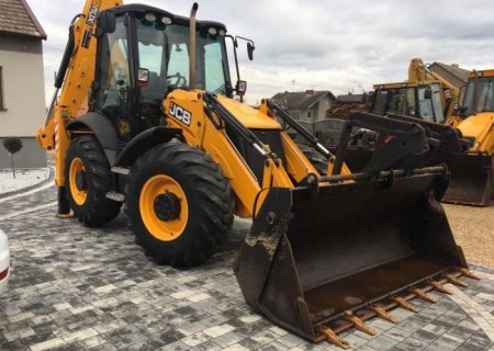 - JCB 3CX Super:  ,   