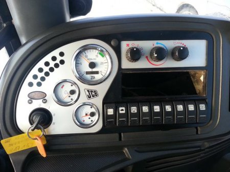 - JCB 3CX Super:  ,   