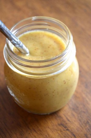 Гірчично-медовий соус для салату: рецепт, фото