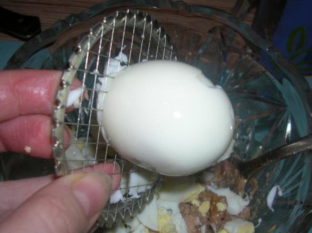 Печінка тріски з яйцем: рецепти з фото