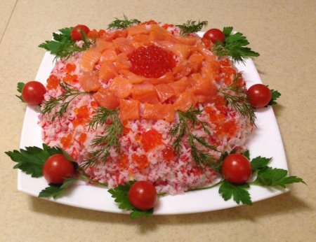 Салат "Уральські самоцвіти" - дуже смачне святкове блюдо!