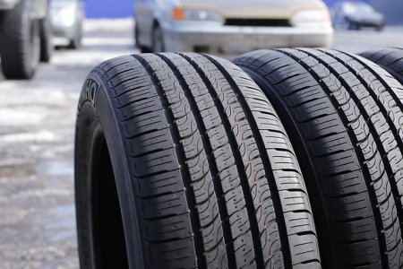  Kumho Sense KR26:  