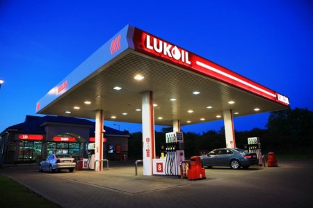 Моторне масло "Лукойл Генезис": огляд, опис, характеристики і відгуки