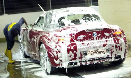 Чим миють машину? Інструкція та правила застосування миючих і чистячих засобів при митті автомобіля