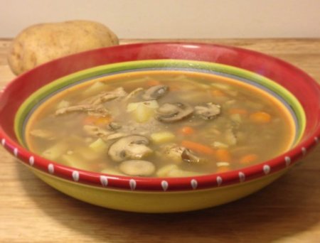 Гречаний суп без м'яса: рецепт приготування, інгредієнти і калорійність