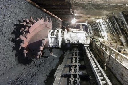 Вугілля: склад, застосування, способи видобутку