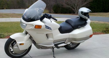 Honda PC 800:  ,  ,  ,     