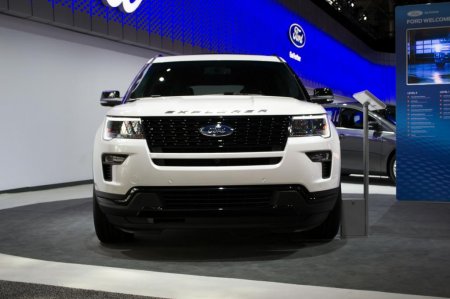    Ford Explorer V