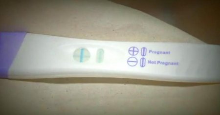 Два тести показали дві смужки: принцип роботи тесту на вагітність, інструкція по застосуванню, результат, проведення УЗД і консультація гінеколога