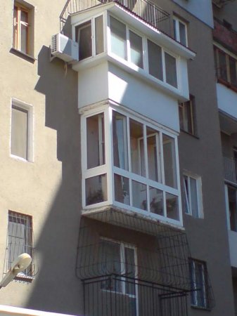 Установка пластикових вікон на балкон: покрокова інструкція, норми і вимоги, поради
