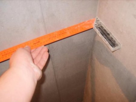 Як правильно вирівняти стіни під плитку у ванній: підготовка, варіанти і техніка виконання