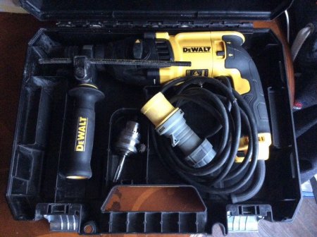  Dewalt D25133K: , ,   